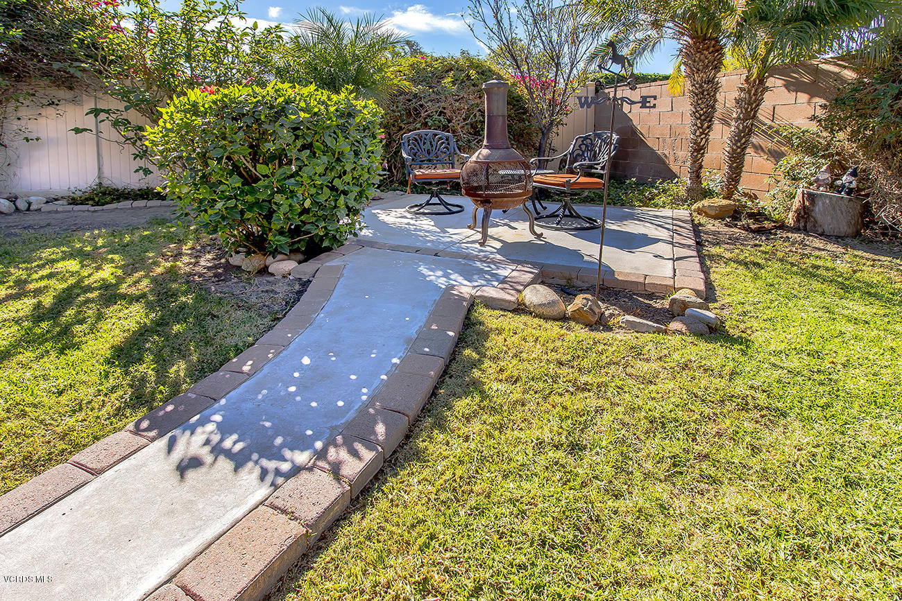 2942 Racine Street Simi Valley, CA 93065 - Photo 32 of 37 a view of a backyard with sitting area