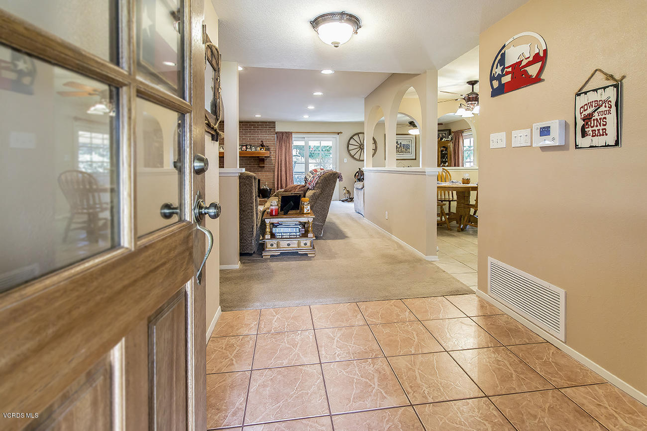2942 Racine Street Simi Valley, CA 93065 - Photo 6 of 37 a lobby with furniture and a potted plant