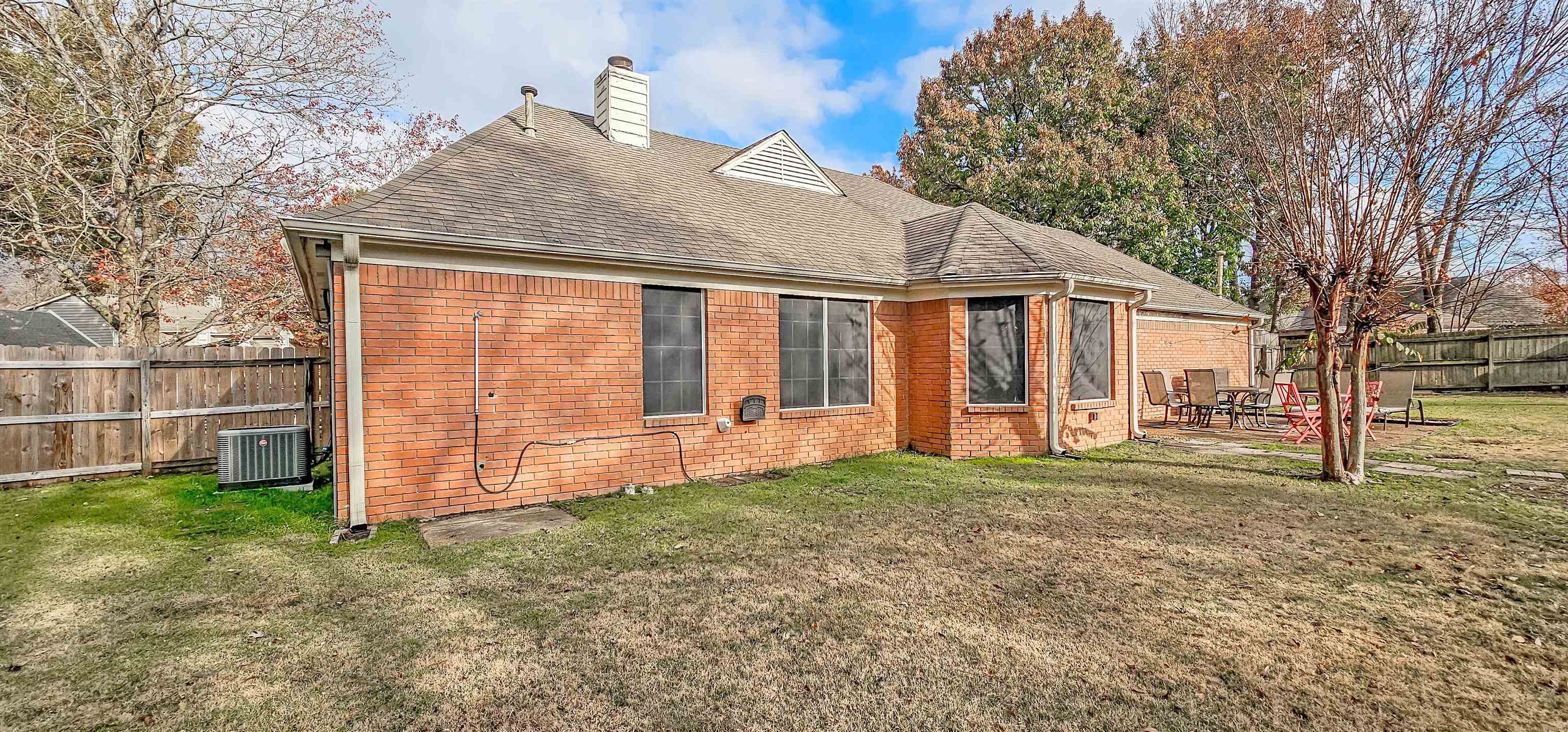 251 Summit View Cove Collierville, TN 38017 - Photo 30 of 30 a view of a house with a yard and large tree