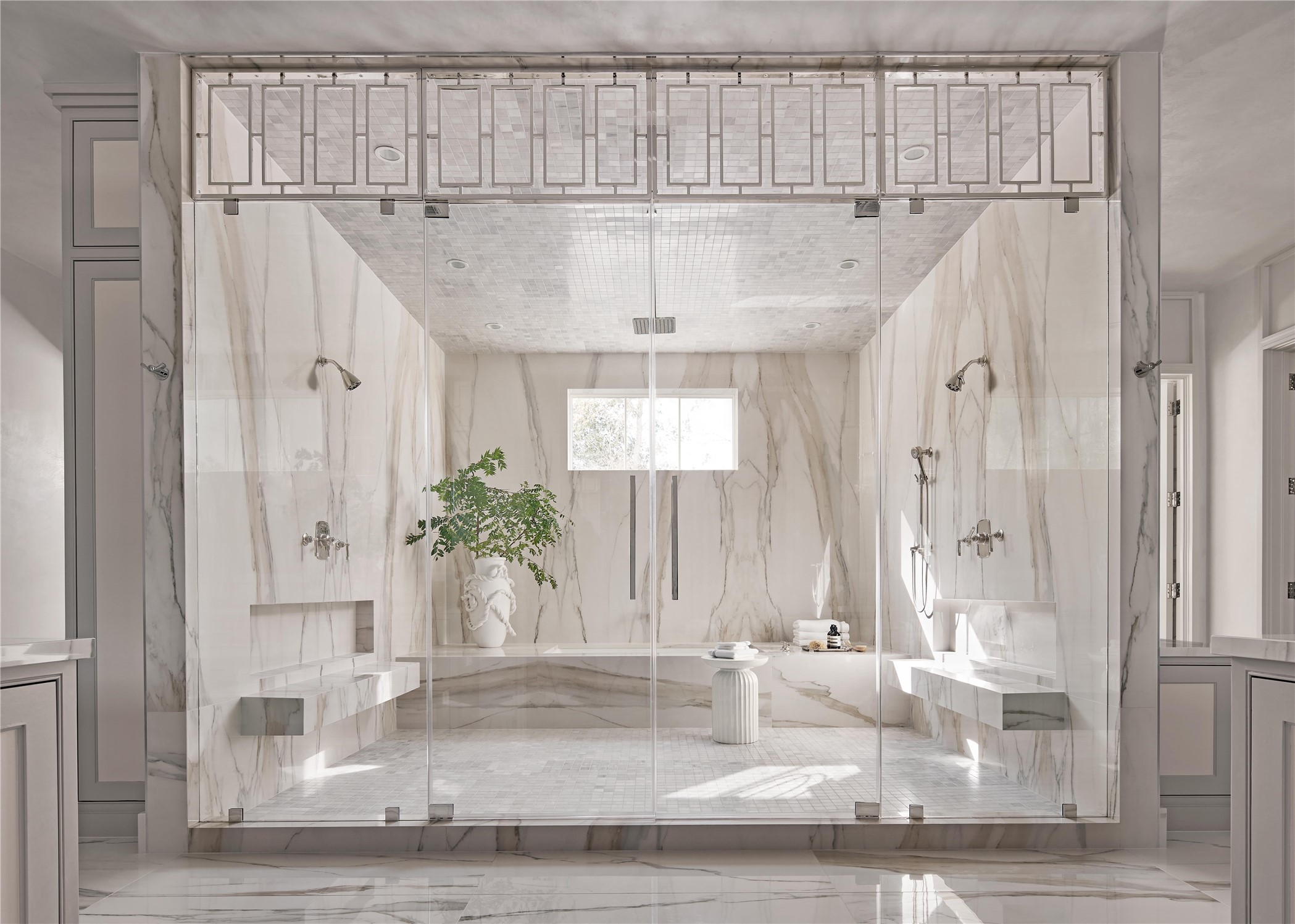 626 Rocky River Road Houston, TX 77056 - Photo 15 of 22 a view of a entryway