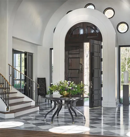 $3,000,000 | 626 Rocky River Road, Houston, TX 77056