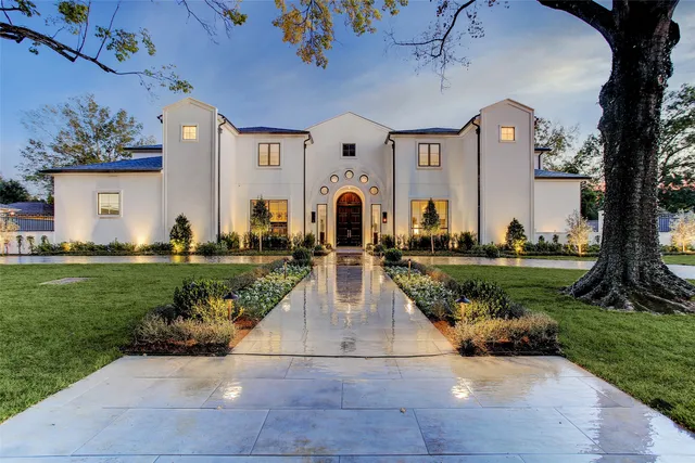 $3,000,000 | 626 Rocky River Road, Houston, TX 77056