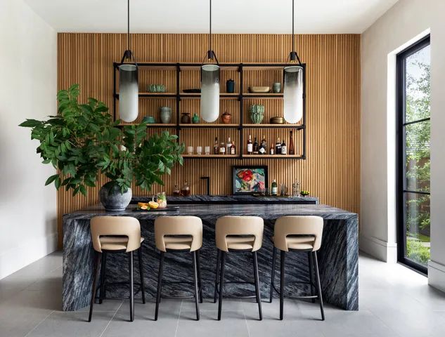 $3,000,000 | 626 Rocky River Road, Houston, TX 77056