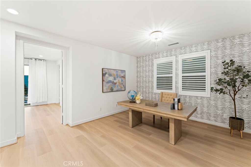 127 Restore Irvine, CA 92618 - Photo 20 of 65 a work room with furniture and windows