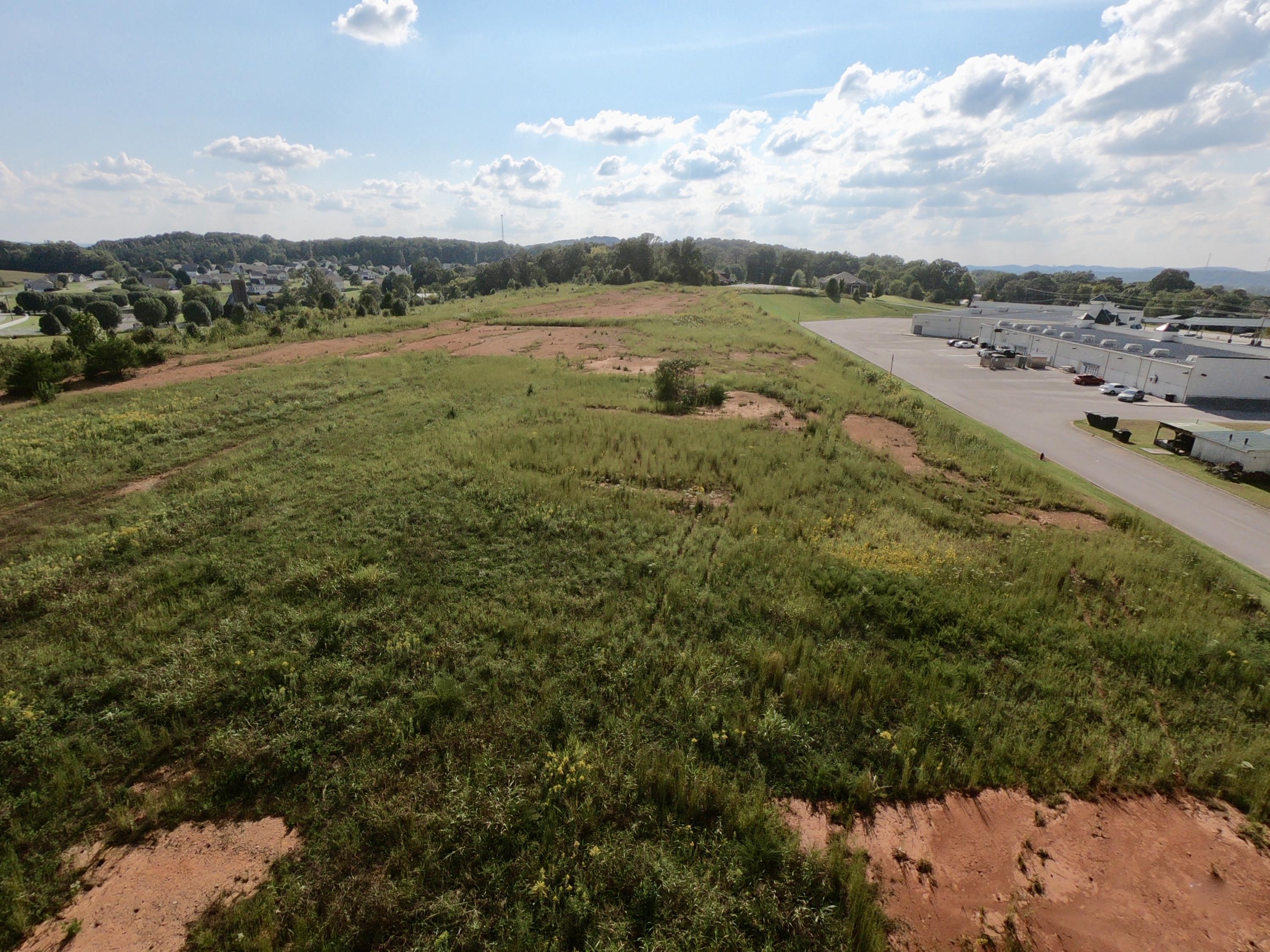 Niles Ferry Road Vonore, TN 37885 - Photo 1 of 11 Front to back