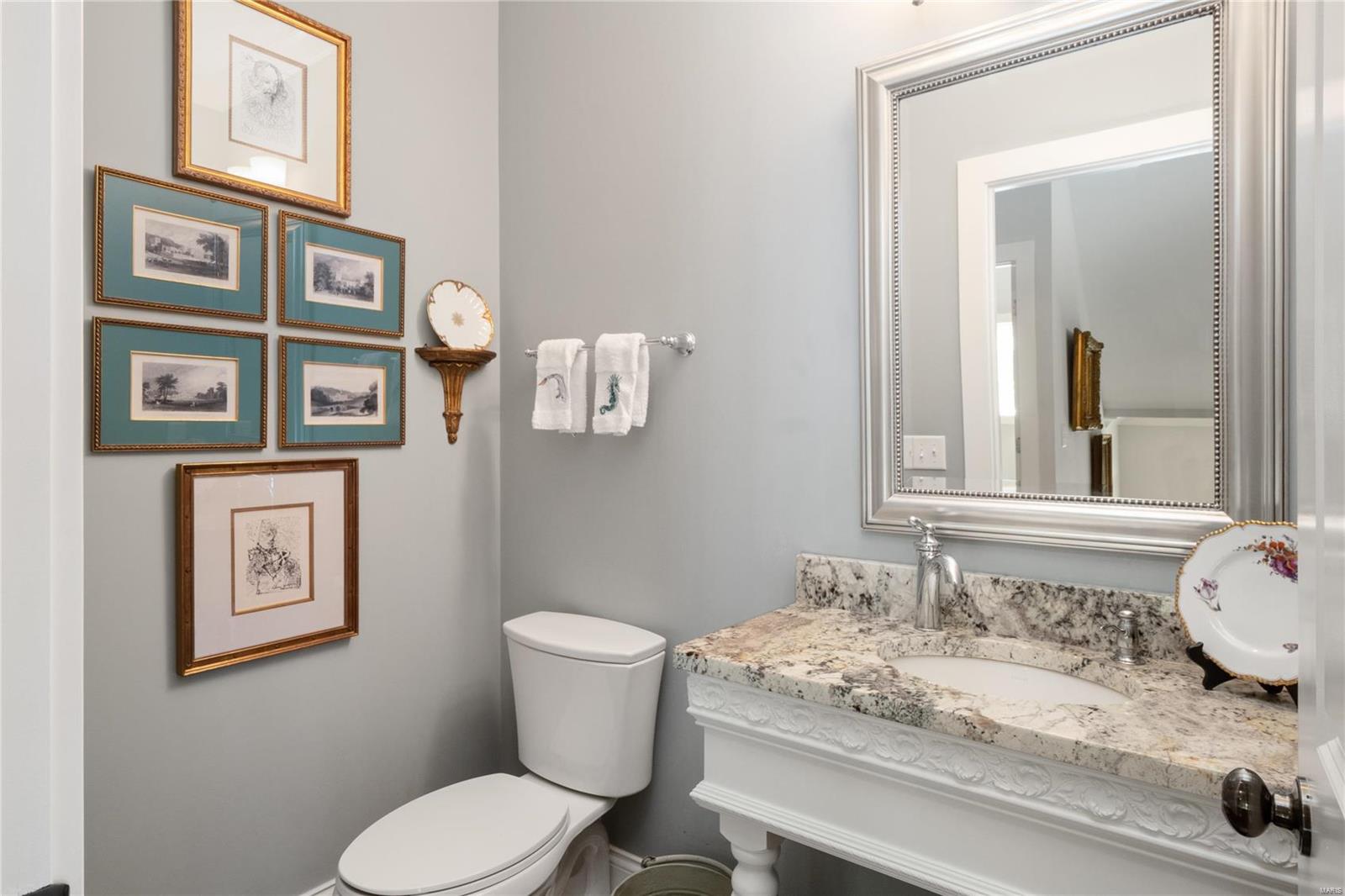 25 Dwyer Place Ladue, MO 63124 - Photo 25 of 48