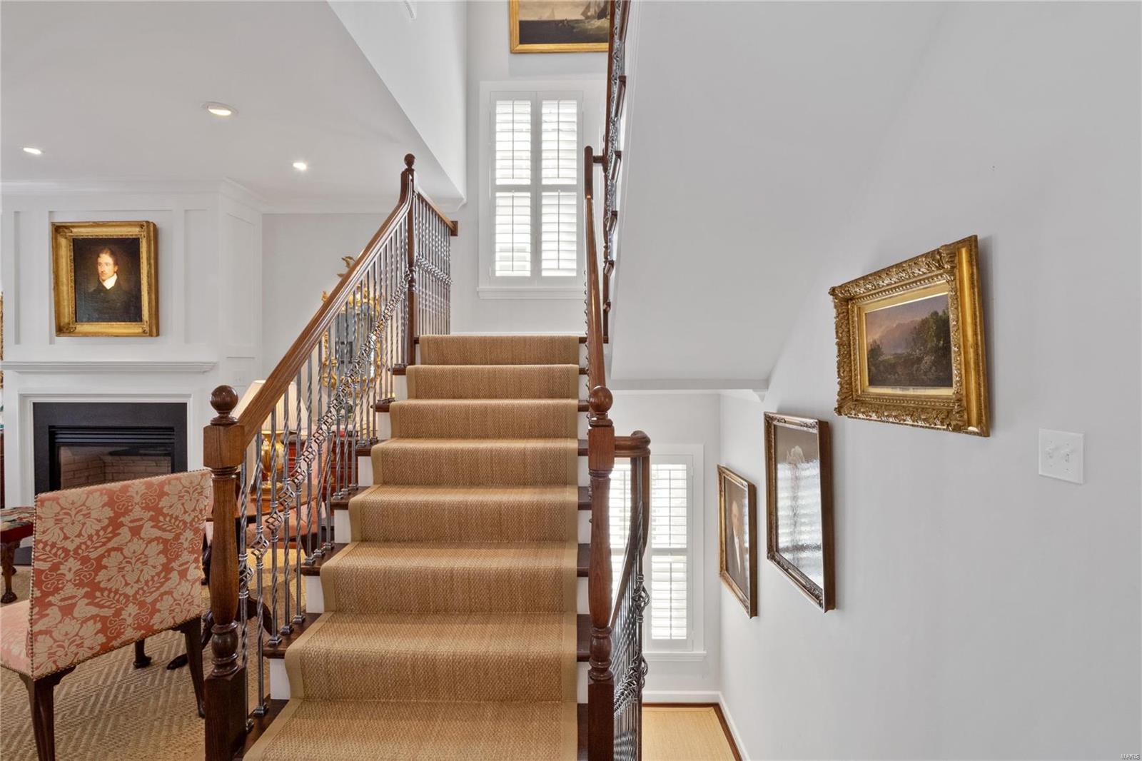 25 Dwyer Place Ladue, MO 63124 - Photo 27 of 48