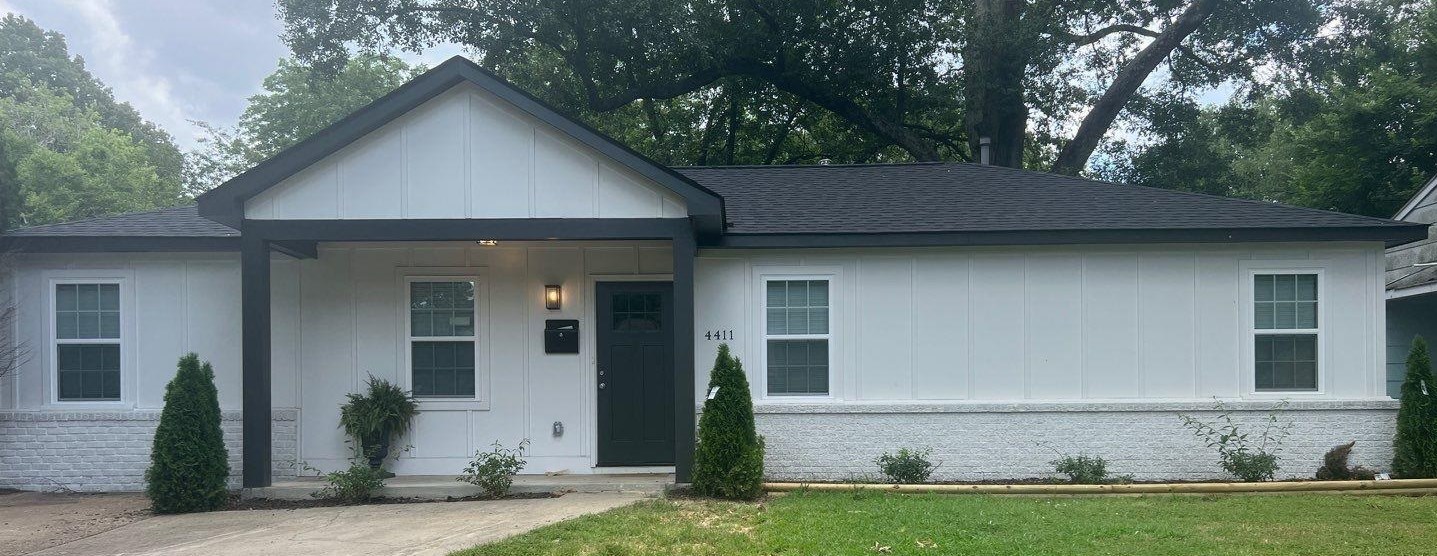 4411 Helene Road Memphis, TN 38117 - Photo 1 of 13 front view of a house with a yard