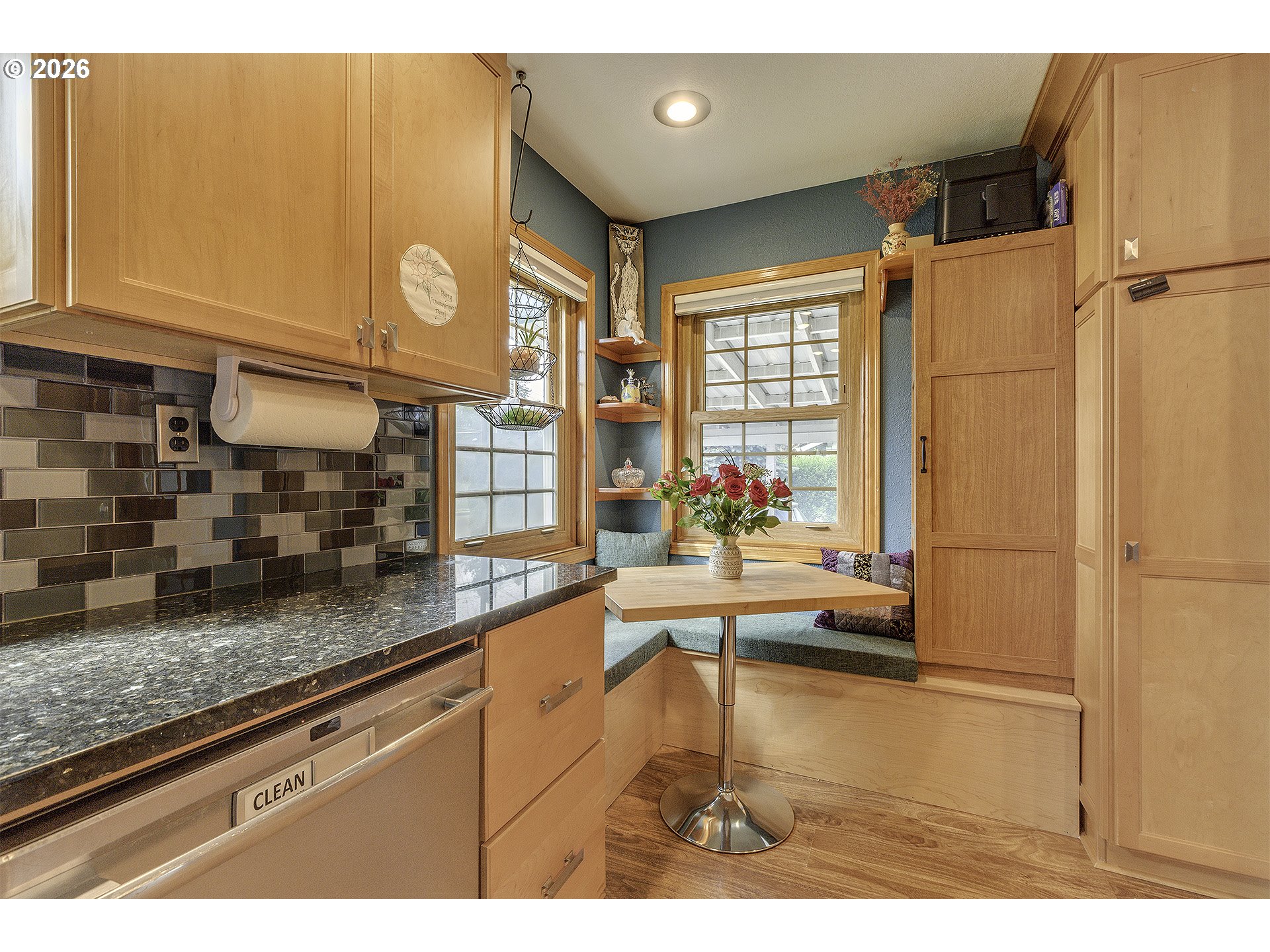 12075 Southwest 9th Street Beaverton, OR 97005 - Photo 15 of 33