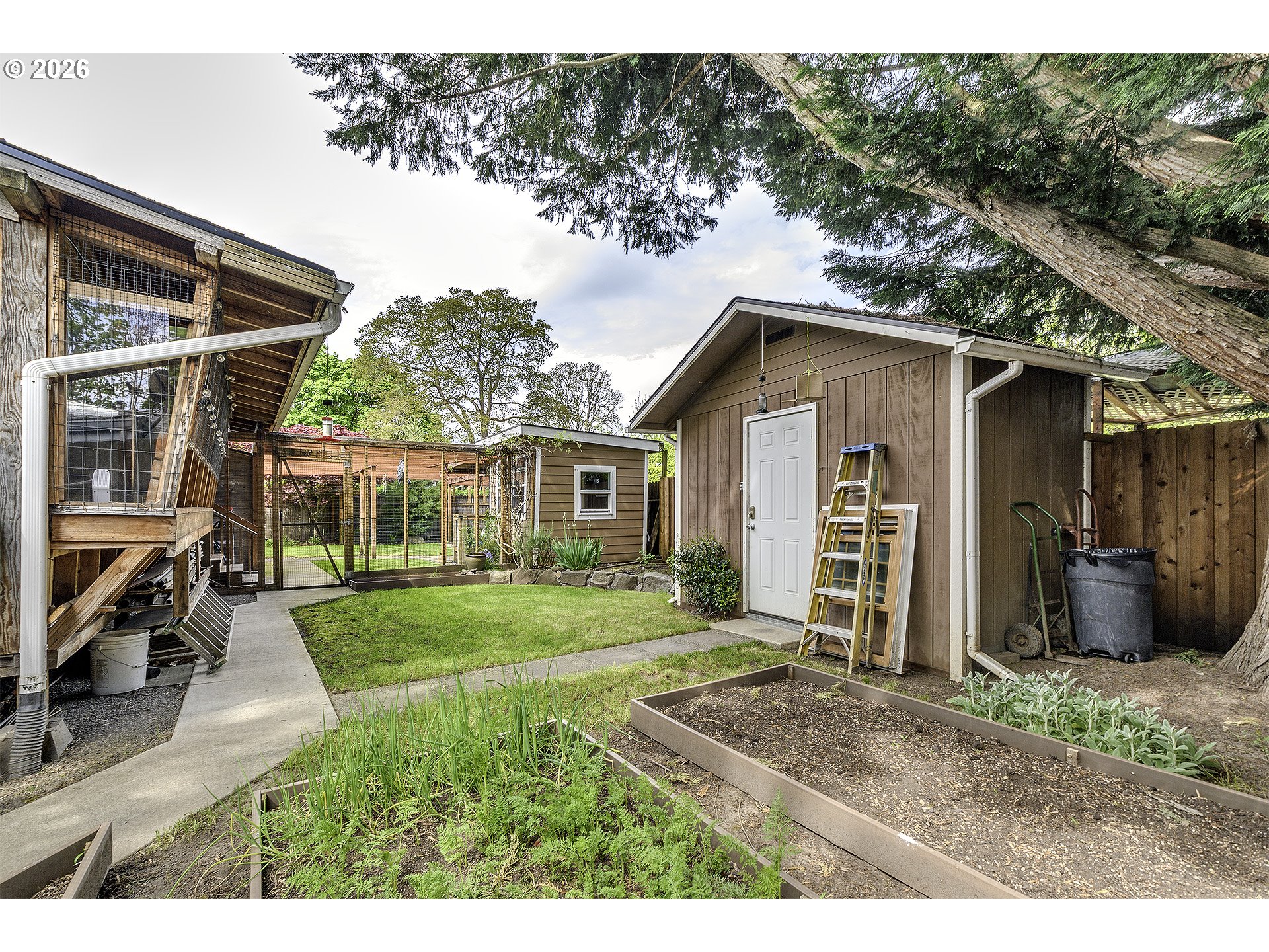 12075 Southwest 9th Street Beaverton, OR 97005 - Photo 31 of 33