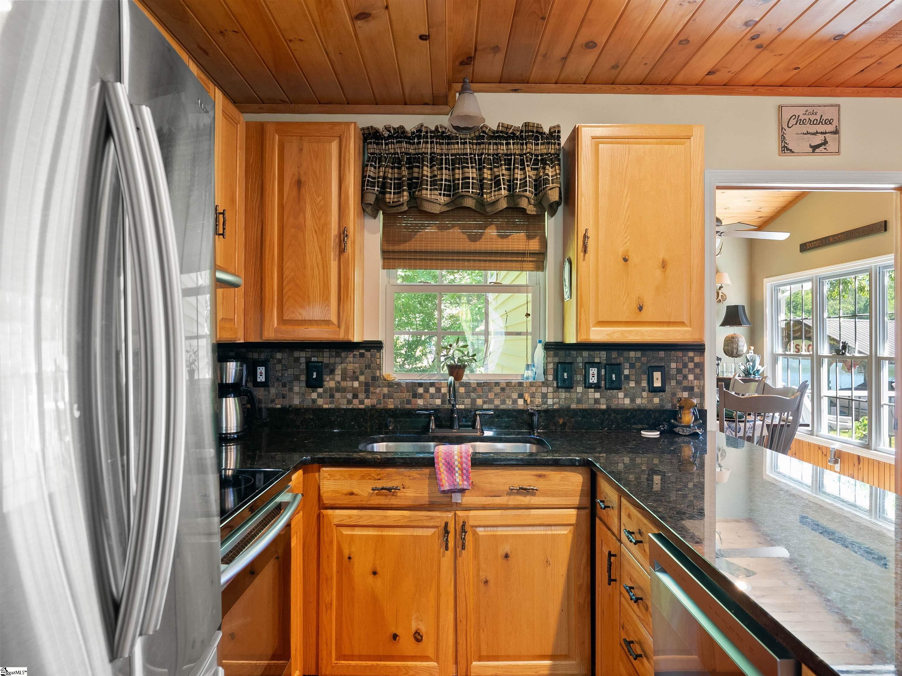 339 Jumping Branch Road Tamassee, SC 29686 - Photo 14 of 50