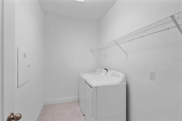 $2,850 | 4525 Chinkapin Drive, Sarasota, FL 34232