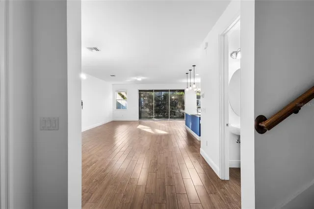 $2,850 | 4525 Chinkapin Drive, Sarasota, FL 34232