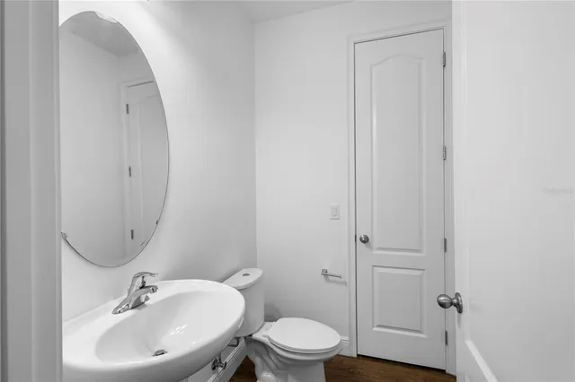 $2,850 | 4525 Chinkapin Drive, Sarasota, FL 34232