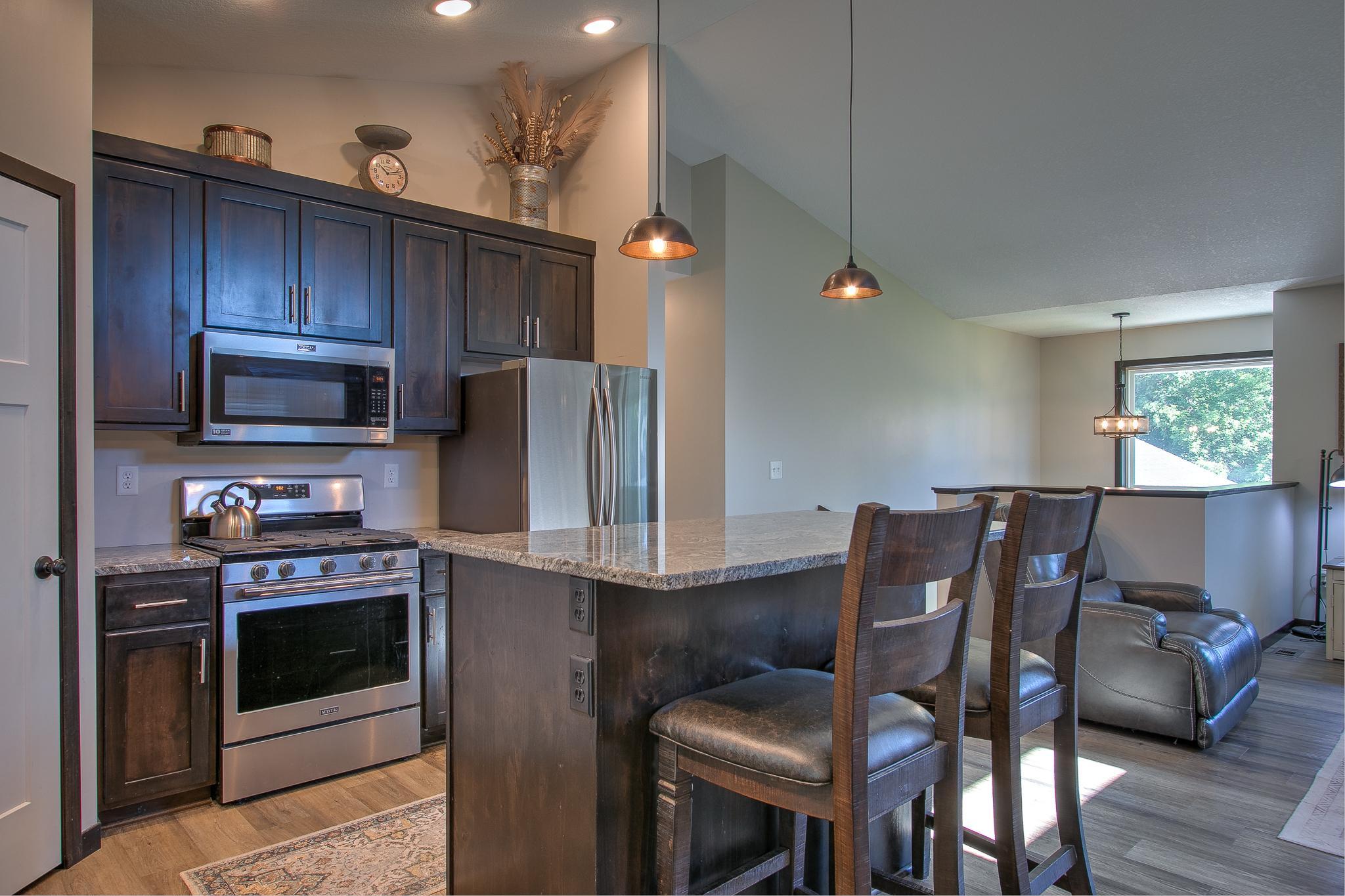 123 20th Avenue Southwest Cambridge, MN 55008 - Photo 3 of 32
