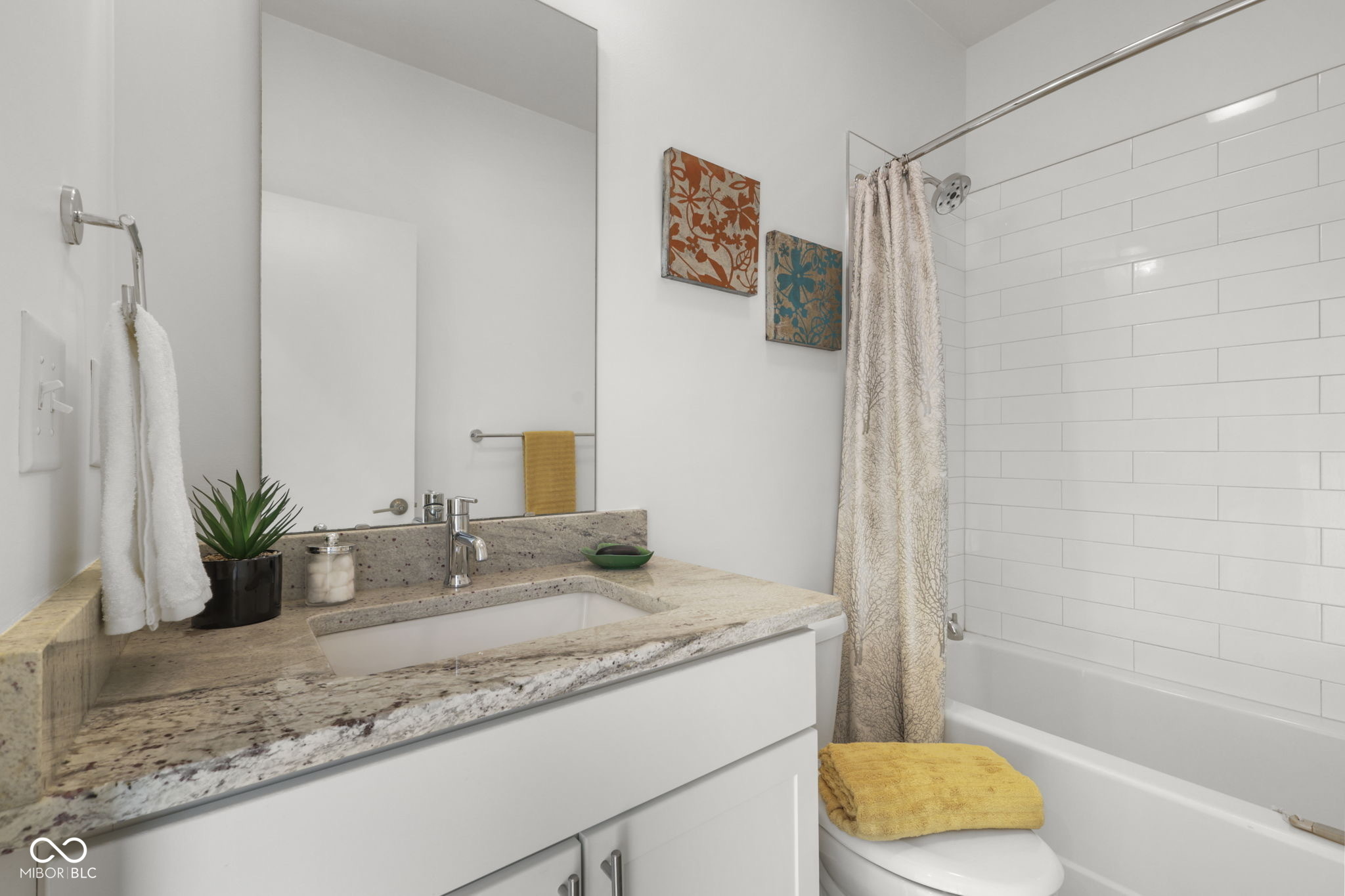 612 Pomeroy Street Indianapolis, IN 46202 - Photo 13 of 38