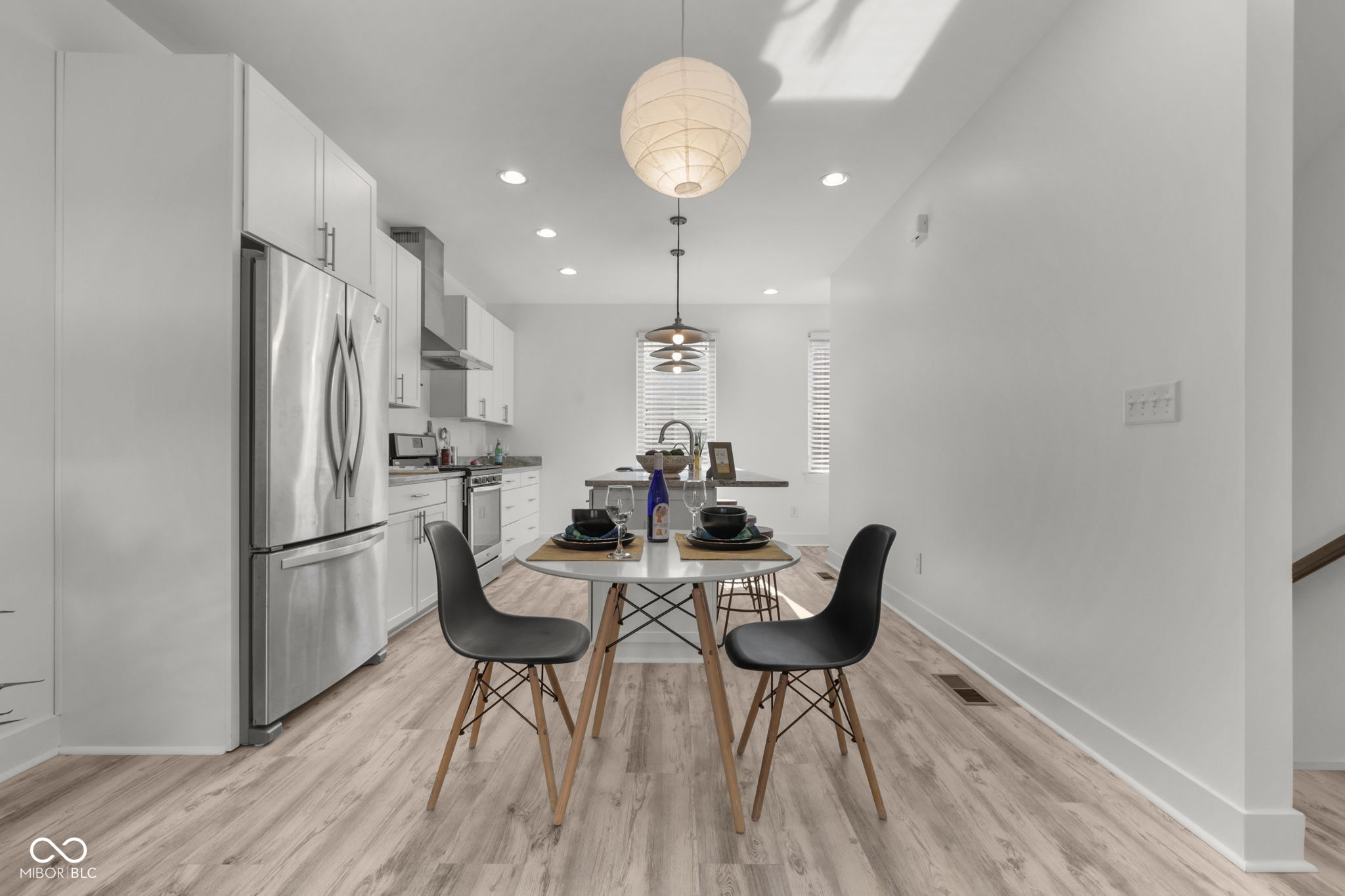 612 Pomeroy Street Indianapolis, IN 46202 - Photo 8 of 38