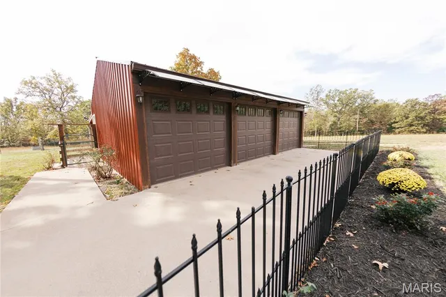 $399,000 | 1504 Ferd Lane, Owensville, MO 65066