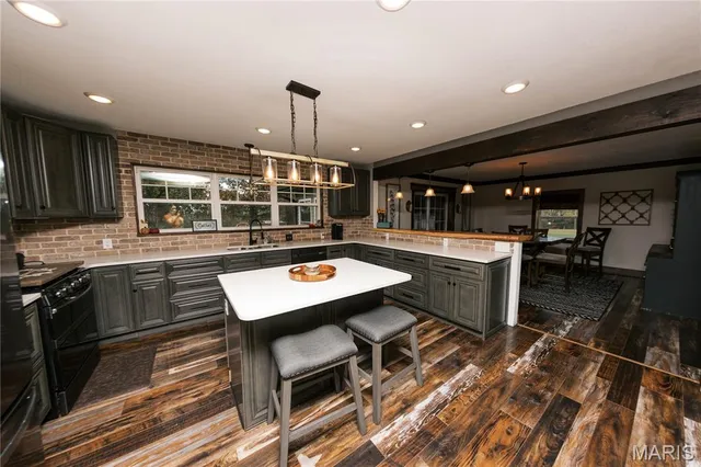 $399,000 | 1504 Ferd Lane, Owensville, MO 65066