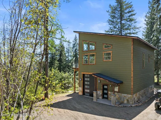 $1,299,000 | 21941 South Lakeview Drive, Worley, ID 83876