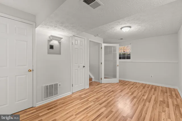 $550,000 | 5450 Bluecoat Lane, Columbia, MD 21045