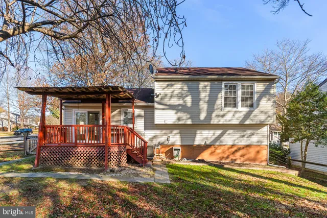 $550,000 | 5450 Bluecoat Lane, Columbia, MD 21045