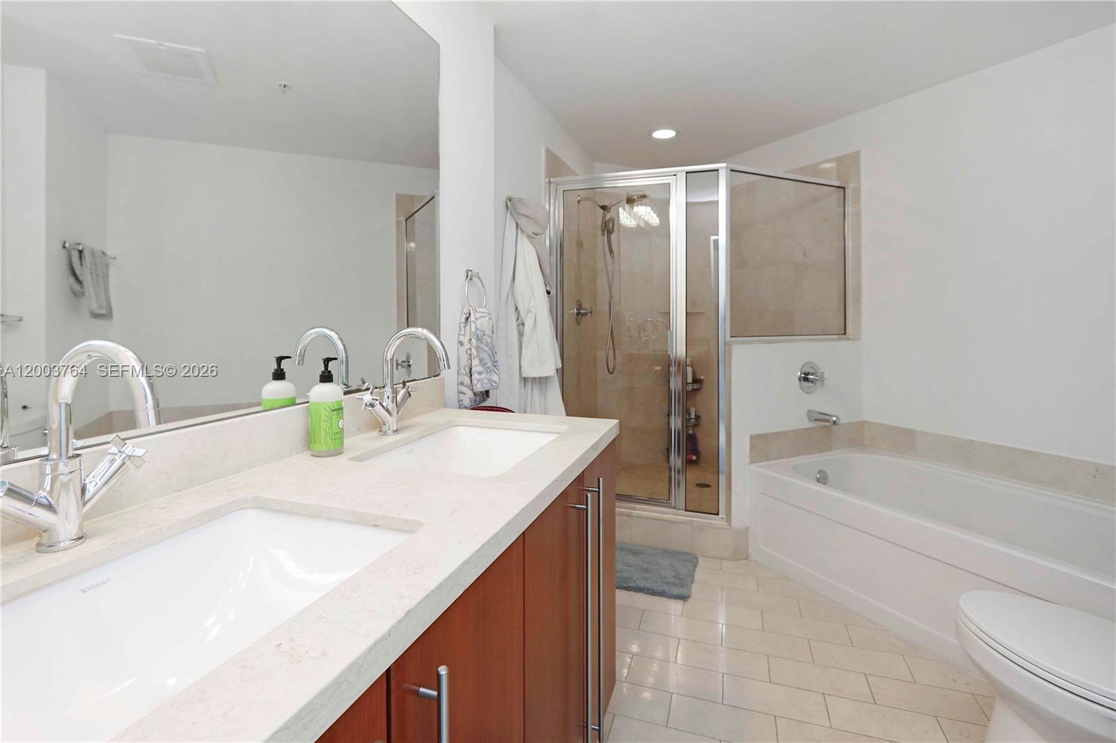 79 Southwest 12th Street, Unit 2106S Miami, FL 33130 - Photo 13 of 45