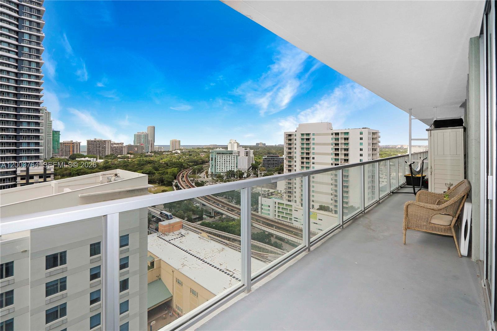 79 Southwest 12th Street, Unit 2106S Miami, FL 33130 - Photo 26 of 45