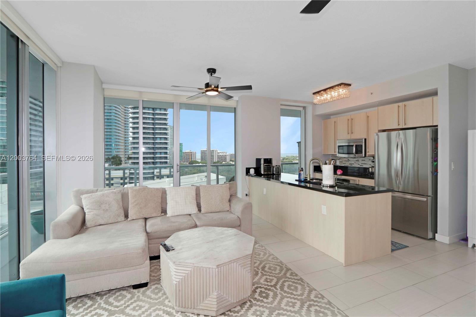 79 Southwest 12th Street, Unit 2106S Miami, FL 33130 - Photo 4 of 45