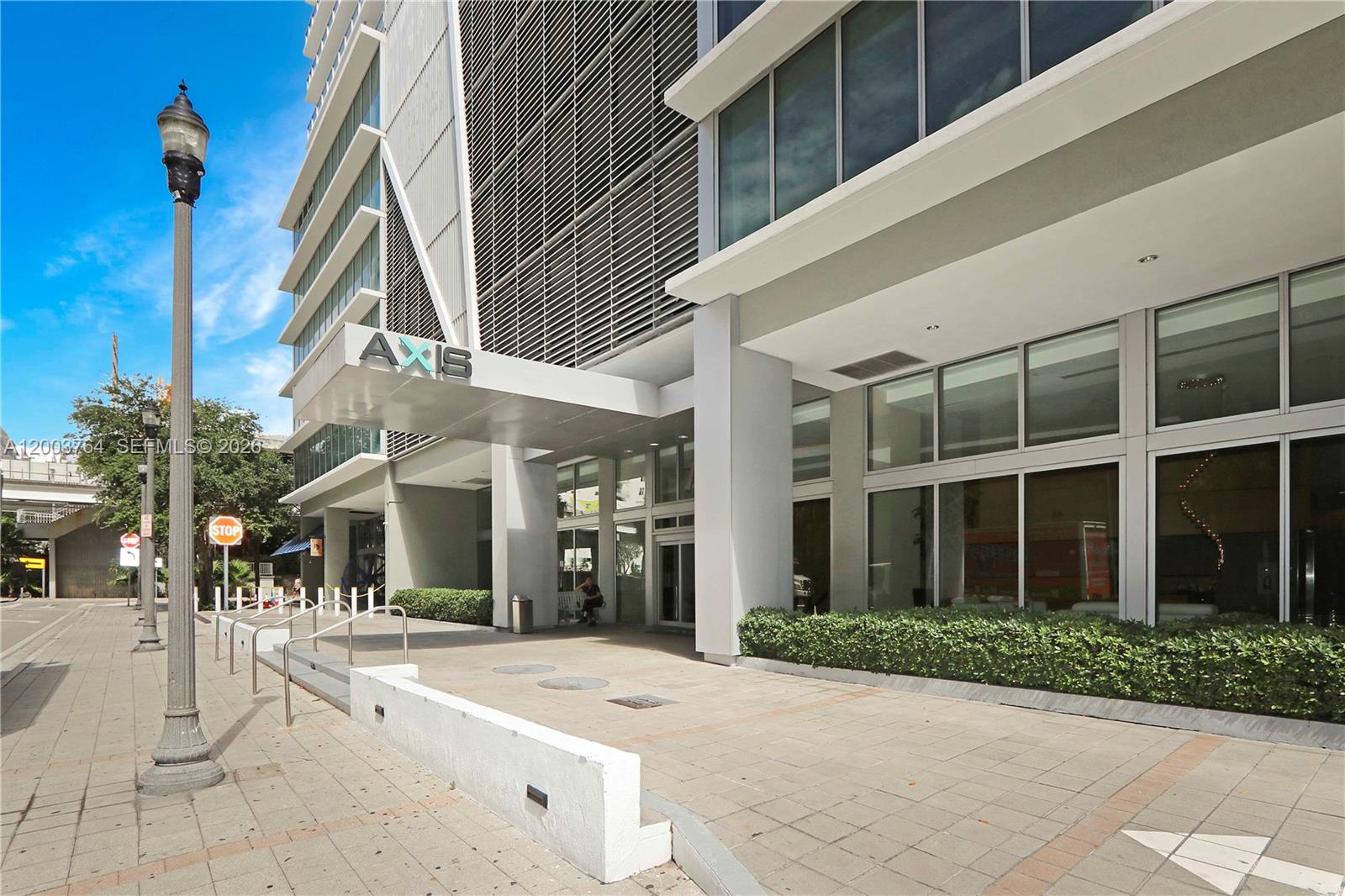 79 Southwest 12th Street, Unit 2106S Miami, FL 33130 - Photo 45 of 45
