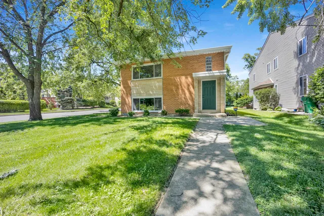 $650,000 | 27W180 Cooley Avenue, Winfield, IL 60190