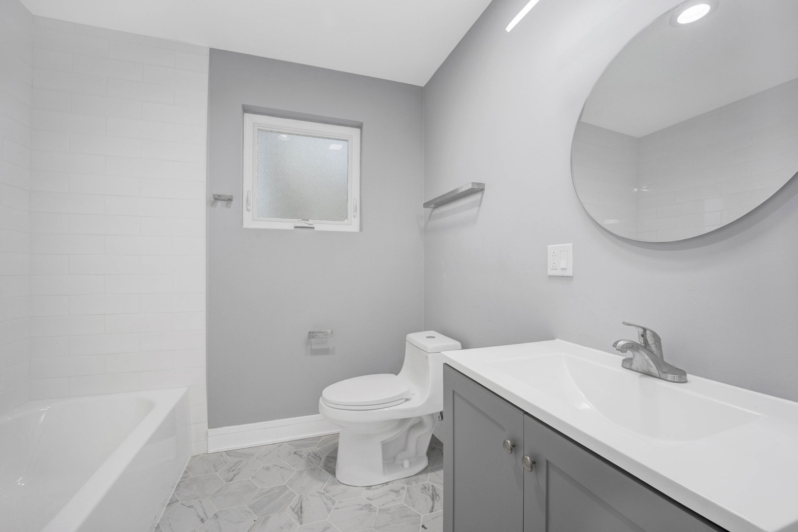 27W180 Cooley Avenue Winfield, IL 60190 - Photo 13 of 13