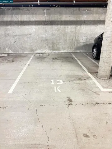 $2,695 | 6501 San Pablo Avenue, Oakland, CA 94608