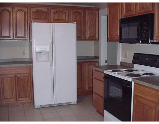 12 Kallinen Road Ashburnham, MA 01430 - Photo 6 of 9