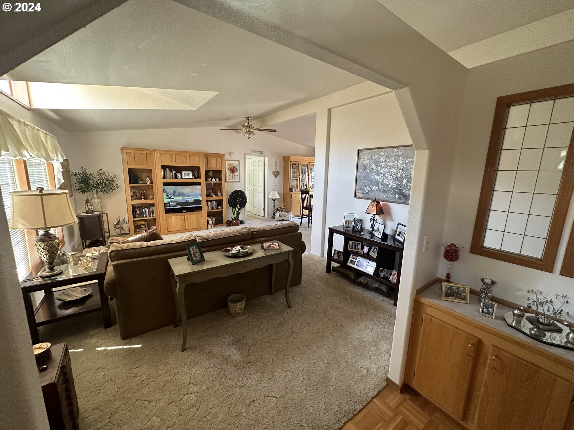 17643 Northwest Shady Fir Loop Beaverton, OR 97006 - Photo 4 of 12 Gallery Image 4