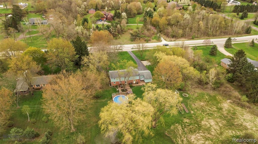 61350 Eight Mile Road South Lyon, MI 48178 - Photo 49 of 55 Gallery Image 49