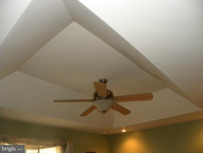 105 Spotswood Road Locust Grove, VA 22508 - Photo 10 of 30 Bedroom (Master)