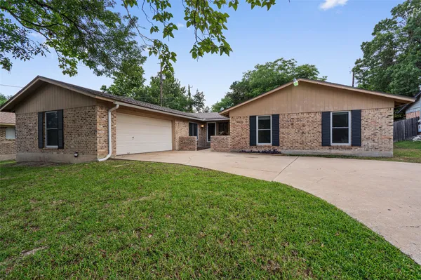 $425,000 | 11306 April Drive, Austin, TX 78753