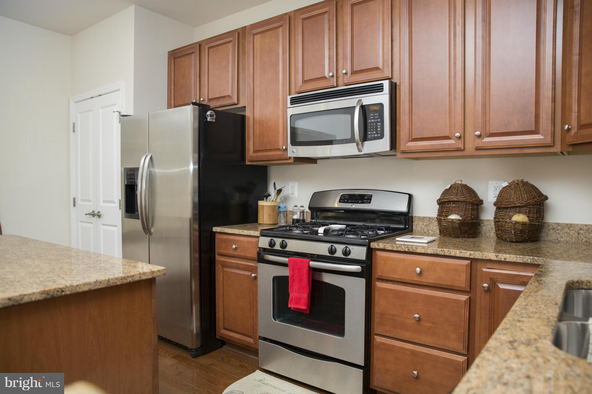 793 Grape Vine Loop Brooklyn, MD 21225 - Photo 2 of 30 Kitchen