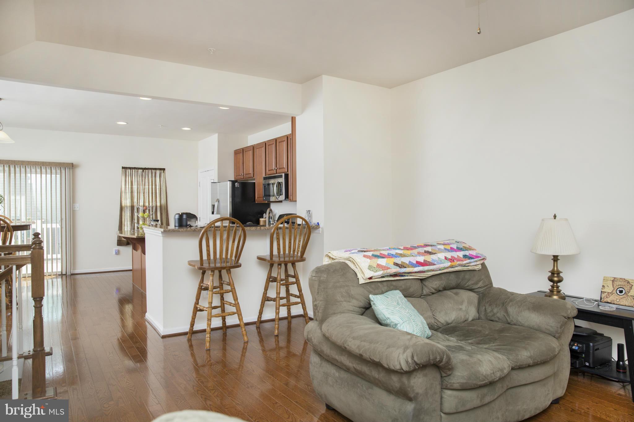 793 Grape Vine Loop Brooklyn, MD 21225 - Photo 4 of 30 Living Room