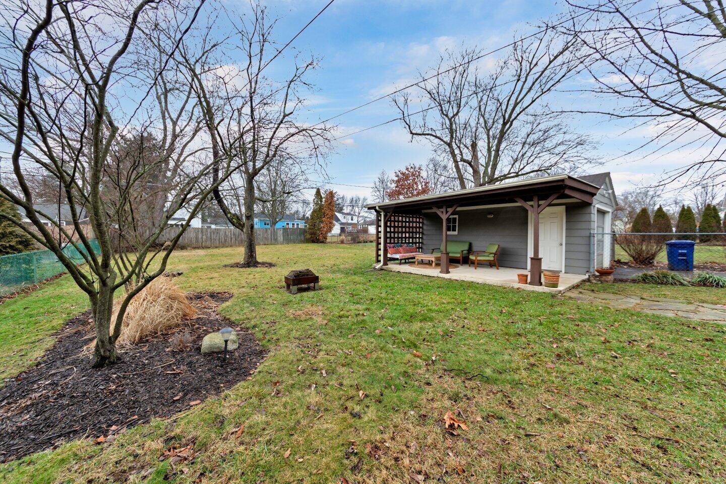 428 East Beaumont Road Columbus, OH 43214 - Photo 38 of 42 045-428EastBeaumontRoad-Columbus-OH-4321