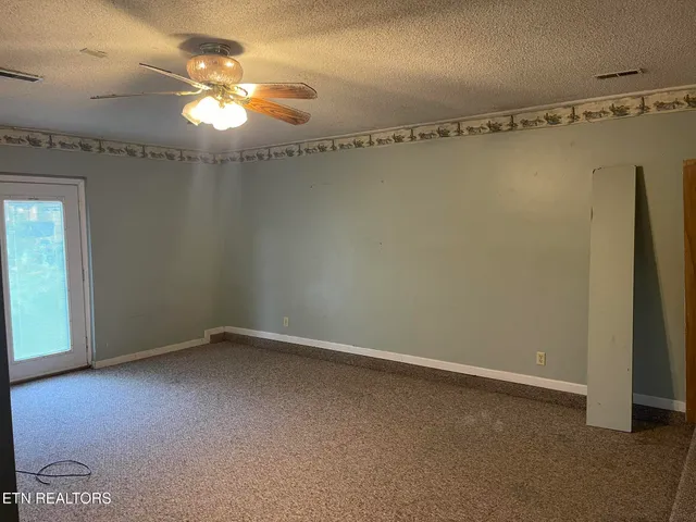 $249,900 | 2128 Victoria Lane, Alcoa, TN 37701