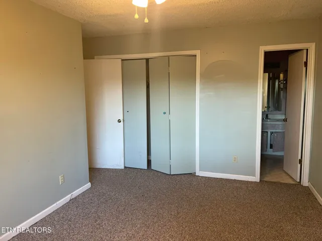 $249,900 | 2128 Victoria Lane, Alcoa, TN 37701