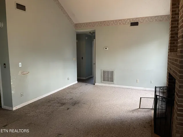 $249,900 | 2128 Victoria Lane, Alcoa, TN 37701