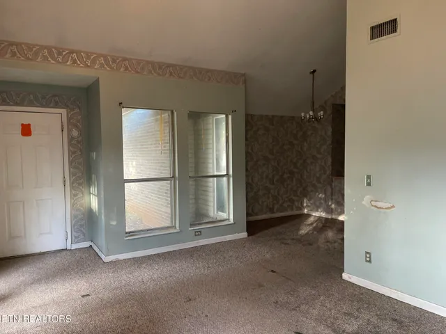 $249,900 | 2128 Victoria Lane, Alcoa, TN 37701