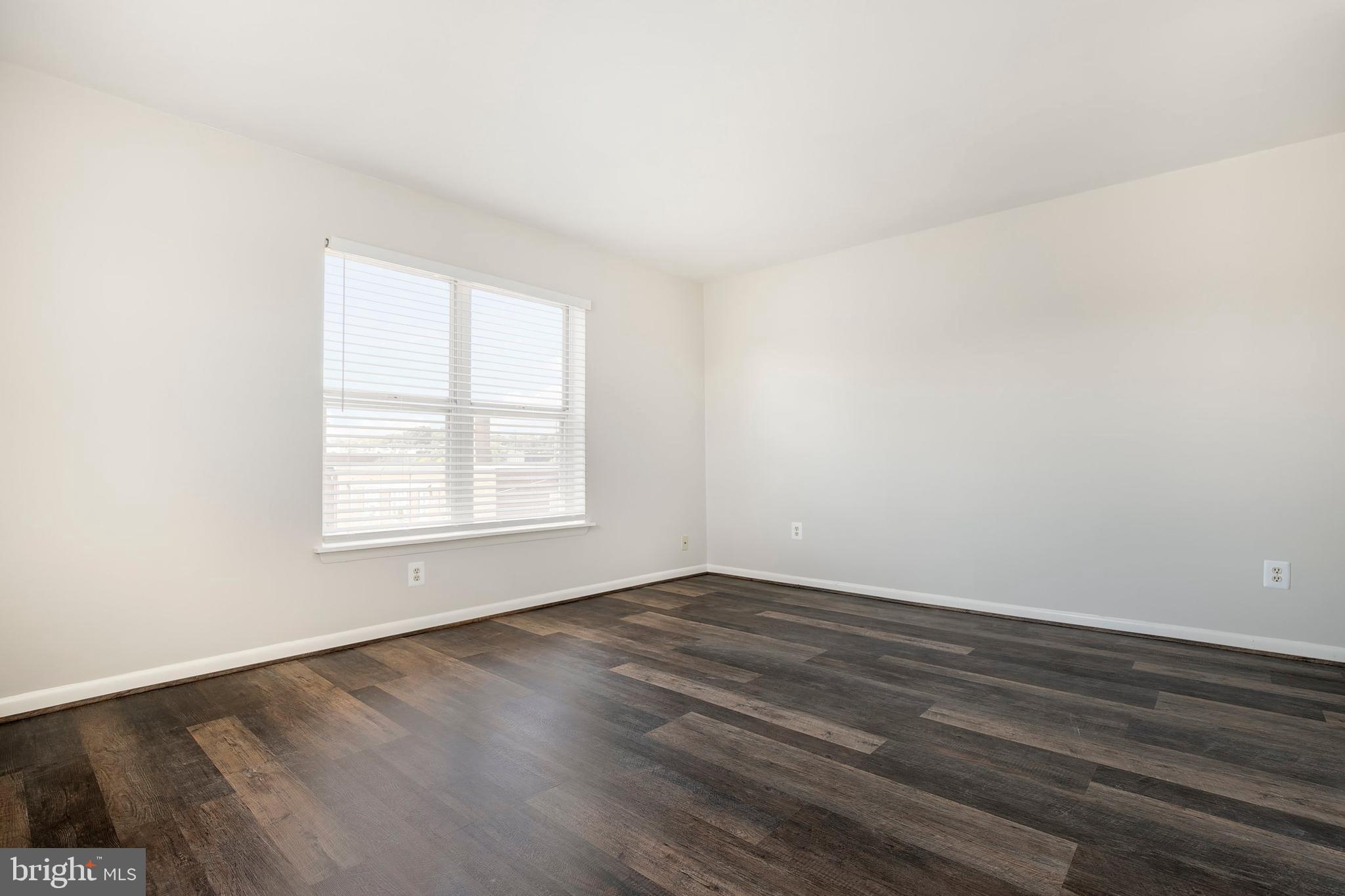 4643 20th Road North, Unit 8 Arlington, VA 22207 - Photo 5 of 22 Gallery Image 5