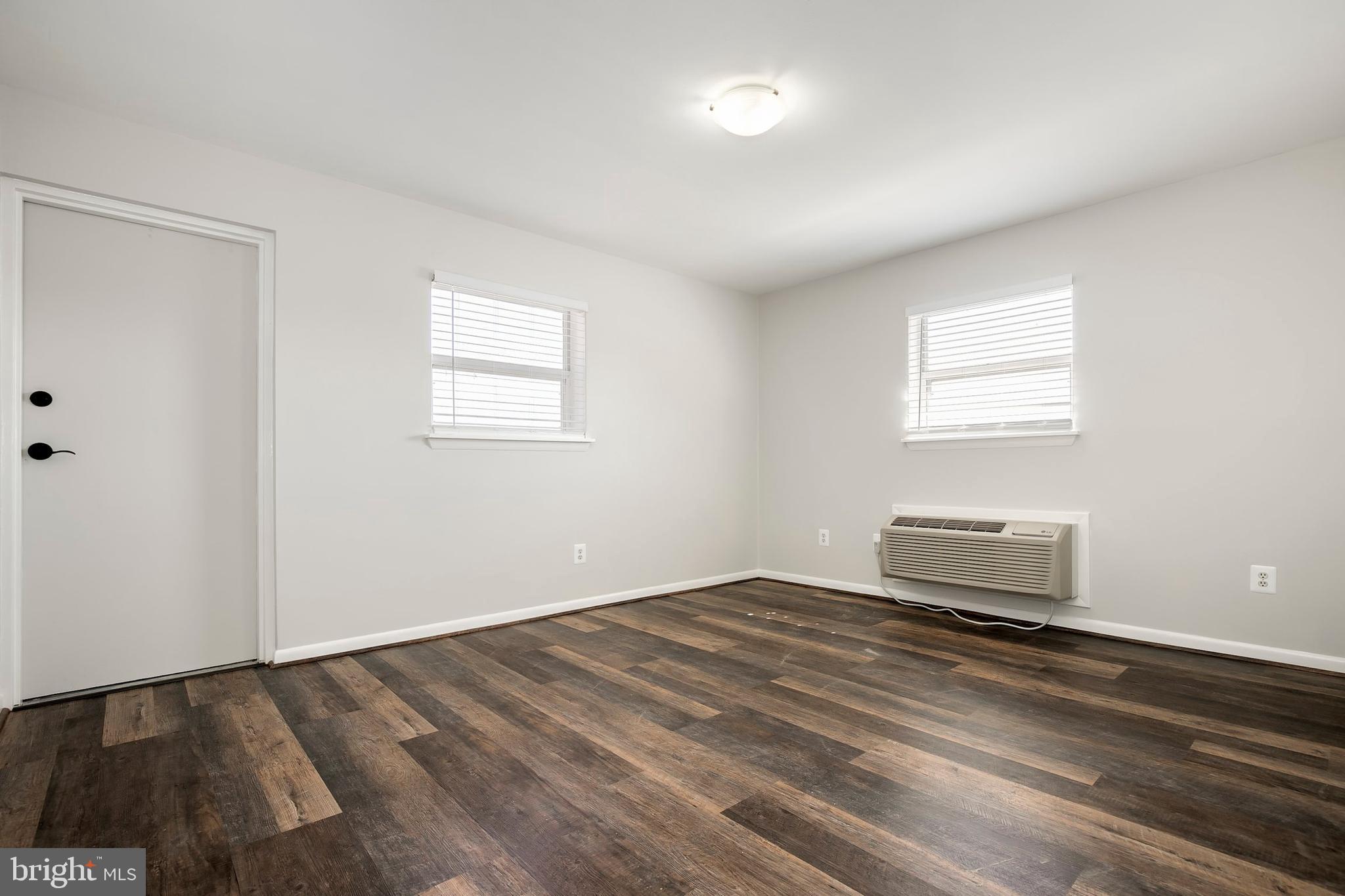 4643 20th Road North, Unit 8 Arlington, VA 22207 - Photo 8 of 22 Gallery Image 8