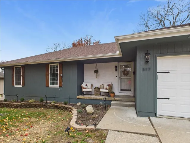 $314,900 | 317 Jones Avenue, Warrensburg, MO 64093