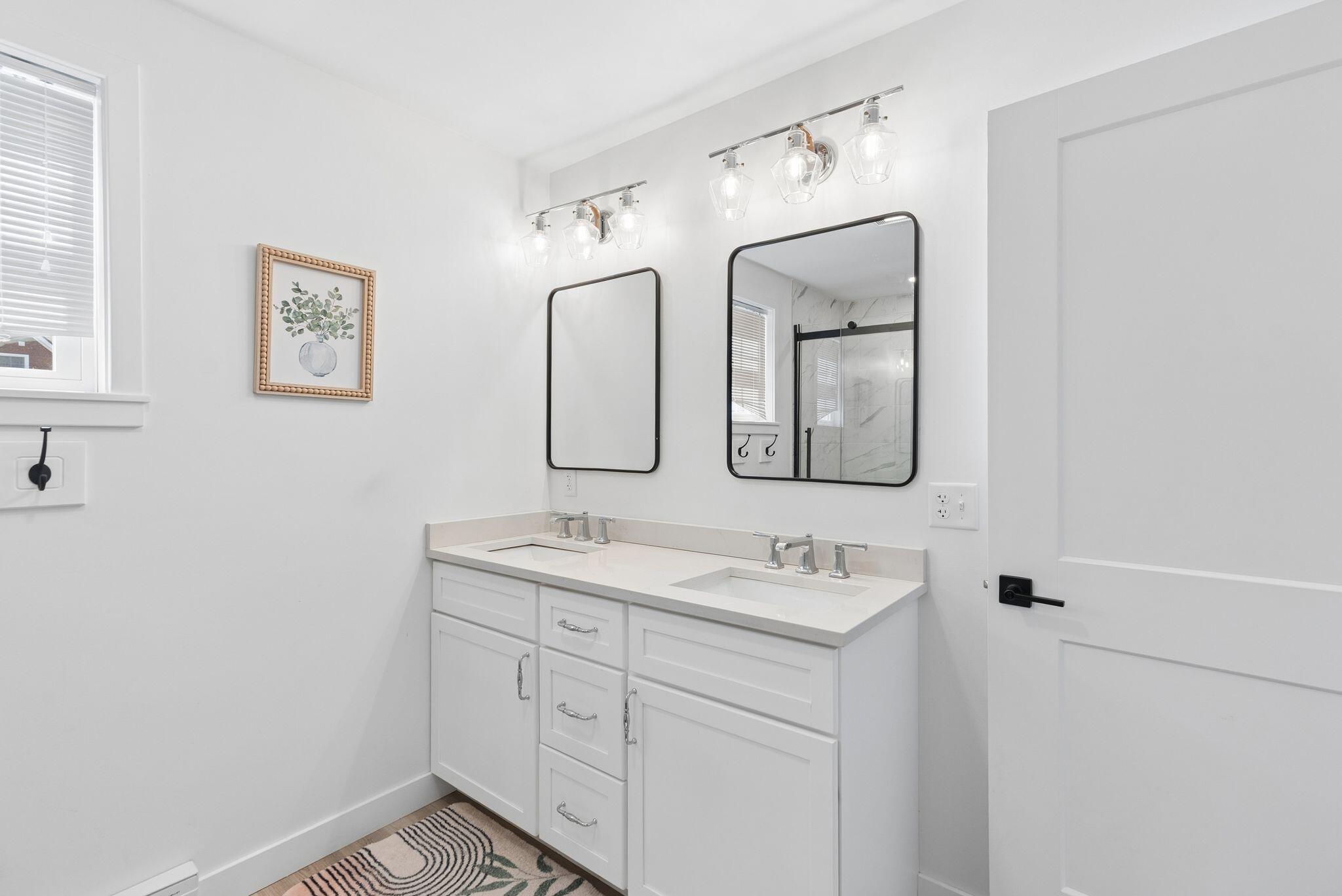 23 Frontrunner Way, Unit B1B Scarborough, ME 04074 - Photo 22 of 41 Primary Bath