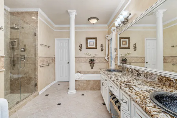 $700,000 | 38 East Summer Storm Circle, The Woodlands, TX 77381